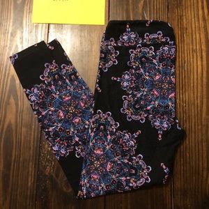 Lularoe Tc Medallions